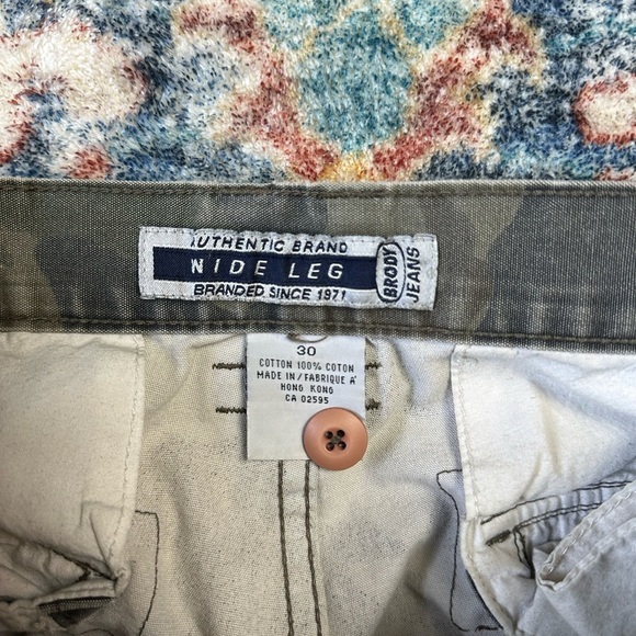 Vintage Brody Jeans Camouflage Baggy Pants Size 30 - Picture 4 of 6